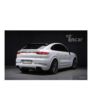 Porsche Cayenne 3.0 Coupé 2024, 43,237 km, Volante a la Izquierda, Caja de Cambios Automática, Asientos de Cuero con Cámara Trasera - Product Image 2