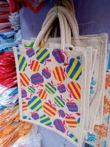 Bolsa de Yute Ecológica de Alta Calidad, Bolsa de Compras Reutilizable con Asas Resistentes para Comercio Minorista - Product Image 4