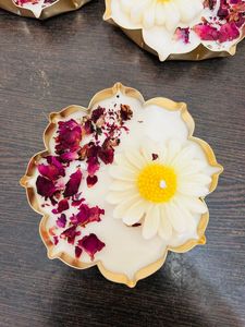 Bougie artisanale de luxe en forme de lotus pour la décoration de la maison |   Bol décoratif pour bougie flottante |   Fournisseur en gros Inde - Product Image 3