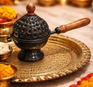 Brûleur d'encens en fer écologique de style bouddhiste pour Puja, Aarti, méditation, yoga, décoration de la maison et du bureau - Product Image 1