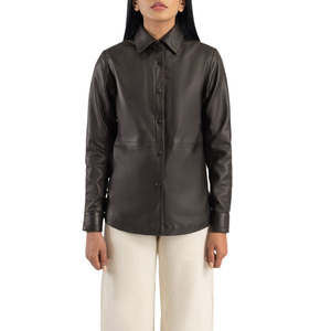 Chaqueta de Cuero Genuino Marrón Oscuro para Mujer, Cuello Camisero, Manga Larga, Botones, Estilo Minimalista - Product Image 2