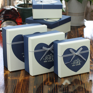 Wholesale Short Jewelry <b>Box</b> Square <b>Gift</b> <b>Box</b> Exquisite Vietnam Korean Version <b>Small</b> Fresh Style Jewelry Packaging <b>Box</b> - Product Image 3