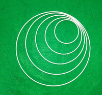 Cercle métallique blanc circulaire pour la création de attrape-rêves à suspendre au mur, design minimaliste monobloc de 20 cm avec revêtement en poudre blanche