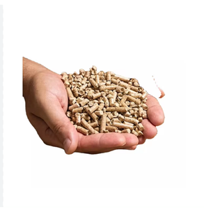 Fabricant de briquettes de bois de pin à vendre pour système de chauffage, origine PH, 6 mm, sacs de 15 kg, prix européens, livraison bon marché dans le monde entier - Product Image 1