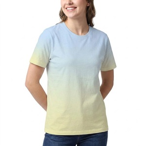 Camiseta de manga corta con cuello redondo y estampado tie-dye para mujer, estilo urbano, personalizada, con diseño de colores, longitud regular, informal de verano - Product Image 1
