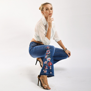 Nouveauté : Pantalon en jean évasé pour femme, confortable, décontracté, design professionnel, prix bas, broderie - Product Image 3