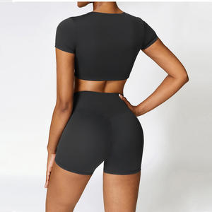 Nuevo Diseño de Conjunto Deportivo de Dos Piezas para Mujer, con Cierre, Manga Larga y Bolsillos, Shorts de Gimnasio y Yoga - Product Image 5