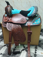 Selle Western en cuir pour cheval, modèle OEM EQUESTRIAN HORSE SINGLE BARREL TRAIL, avec siège en daim turquoise travaillé à la main et ensemble de têtière et de peitorale.