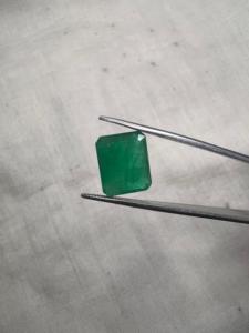 Émeraude Sakota naturelle de 4,44 carats, forme octogonale, pierre précieuse vert foncé facettée, pierre précieuse pour la fabrication de bijoux fins - Product Image 3