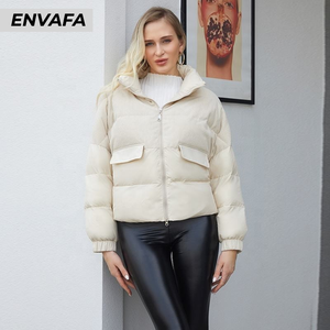 Chaqueta de plumón corta con cremallera para mujer, nueva, a la moda, cálida, informal, estilo burbuja, venta al por mayor - Product Image 1
