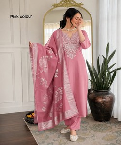 Modern Slub Cotton Embroidery Kurta/<b>Kurti</b> Women Ethnic Wear India Pakistan Style Regular Fit Party SHAMAL 85383 - Product Image 1
