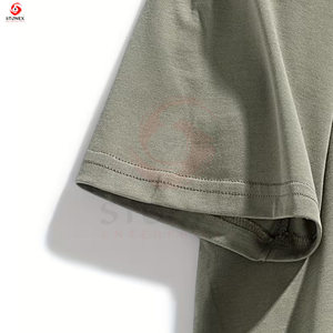 Camiseta de Hombre de Lujo Personalizada de Alta Calidad, Estilo Urbano, Tejido Sólido, Corte Regular, Cuello Redondo, Peso Pesado - Product Image 4