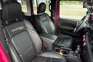 No se demore en adquirir el Jeep Wrangler Unlimited Rubicon 392 Final Edition 4x4 SUV 2024 usado, listo para enviar a todo el mundo. - Product Image 2