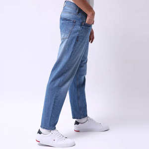 Nuevos Jeans Ajustados de Diseñador con Logotipo Personalizado, Jeans Ajustados con Parches Elásticos y Borlas para Hombre - Product Image 4