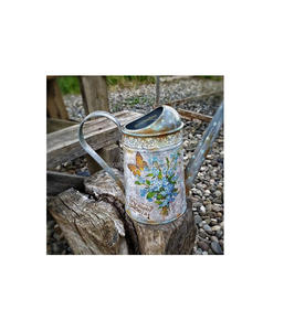 Bidon d'eau galvanisé au design en émail de qualité supérieure avec fleurs peintes à la main, parfait pour les fêtes de jardin à thème rustique et la décoration de patio - Product Image 3