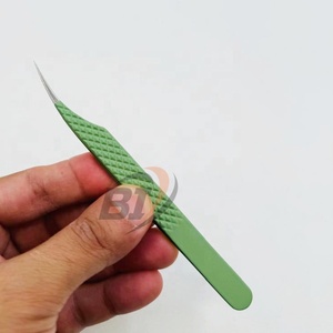 แหนบต่อขนตาปลายแหลมสแตนเลสเคลือบสีแบบกำหนดเองผ่านการทดสอบด้วยมือ - Product Image 4