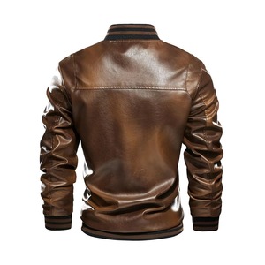 Chaqueta bomber de PU marrón para hombre, cuello vuelto, corte regular, color sólido, cierre de cremallera, estilo casual para otoño, chaqueta de moto para hombre - Product Image 3