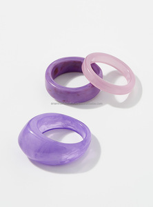 Venta al por Mayor de Anillos de Resina ANAM HANDICRAFT Personalizados, Hechos a Mano, de la Mejor Calidad, Altamente Pulidos, Hermosos, Coloridos y Modernos para Mujer - Product Image 2