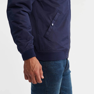 Blouson Bomber Homme à Capuche Design Haut de Gamme, Fermeture Éclair, Polyester, Manches Longues, Respirant, Hiver, Haute Qualité, Logo Avant - Product Image 5