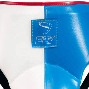 Protector Inguinal de Cuero Genuino Azul y Blanco Duradero para Boxeo, Kickboxing y Artes Marciales - Product Image 6