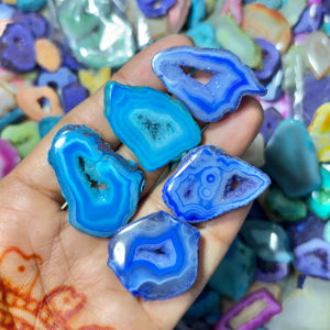 Wholesale Natural Druzys Agate Slice Raw Agate Sliced Druzy Stone Pendant Necklaces for Women Healing Jewelry Making - Product Image 2