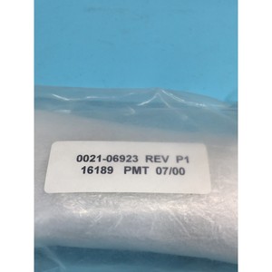 AMAT 0021-06923 แคลมป์, ฐาน, สายแก๊สแบบยืดหยุ่น DZ IHZ - อุปกรณ์และอะไหล่เซมิคอนดักเตอร์ระดับโลกที่เชื่อถือได้ - Product Image 1