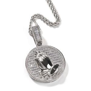 Nouveau Design Collier Pendentif Rond de Prière en Moissanite Baguette, Pendentif de Prière Sérénité, Bijoux Hip Hop Chrétiens - Product Image 2