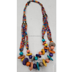 Collier long en résine à maillons épais, fait main, style vintage, design supérieur, mélange multicolore, motif ange ajouré - Product Image 3