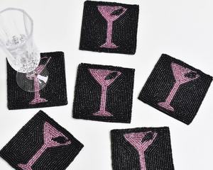 Sous-verre carré perlé fait main, motif Martini rose sur fond noir, broderie en coton, décoration d'intérieur - Product Image 2