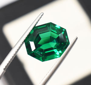 Esmeralda de Fantasía de 13x11 mm, Gema Única Creada en Laboratorio, Nanosital Verde Intenso, Esmeralda Suelta para Joyería, 6.55 Quilates - Product Image 3