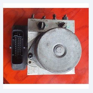BH60109210 Compatible avec Hyundai Kia VQ Unité ESC BH60109210 Compatible avec Hyundai Kia VQ Unité ESC R2E Mando OEM Utilisé - Product Image 1