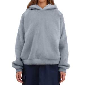 Sweat à capuche personnalisé grande taille pour femme, en polyester-coton épais, anti-plis, motif ours en peluche, style streetwear - Product Image 4