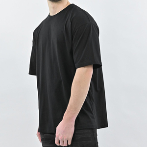 เสื้อยืดคอกลมผ้าฝ้าย 100% พิมพ์ลายหรือเรียบๆ สั่งทำขายส่ง ทรงหลวม โอเวอร์ไซส์ ไหล่ตก สำหรับผู้ชาย - Product Image 4