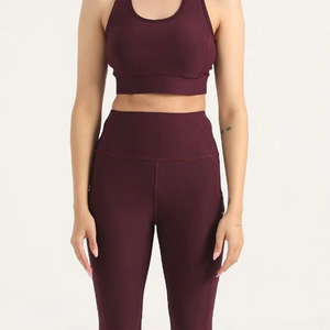 Ensemble de yoga pour femmes de haute qualité, léger, sans manches, avec impression de logo personnalisée, vêtements de fitness pour la salle de sport, ensembles de yoga en tissu spandex - Product Image 6