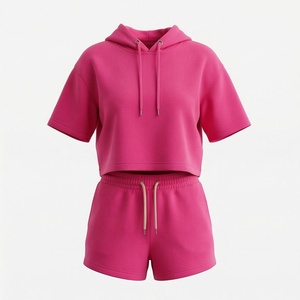 Ensemble 2 pièces en polaire pour femme : haut court à manches courtes rose uni et short au-dessus du genou – Tenue décontractée printemps-été - Product Image 1