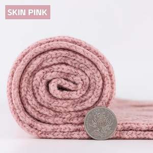 Bufanda de Punto Acrílica Suave al Tacto Unisex - Cálido Muffler de Invierno - Envoltura de Cuello Cómoda de Punto Acanalado con Logotipo Personalizado - Product Image 4