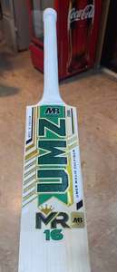 Bate de Críquet Mb Malik Umz MR 16 Muhammad Rizwan Edición Cricketer, de Madera de Sauce Inglesa, con Funda, Agarre Adicional y Lámina Antideslizante, Duradero, para Adultos - Product Image 2