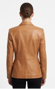 Blazer en cuir croisé pour femme, coupe ajustée, couleur camel, sur mesure, pour le bureau, fournisseur en gros - Product Image 2