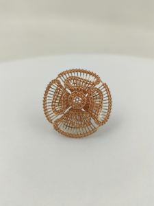 Bague en or massif 18 carats de luxe, nouveau design, sertissage raffiné, avec diamant véritable, pour femme, vente en gros OEM, cadeau - Product Image 5