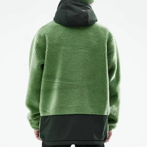 เสื้อฮู้ดผู้ชายสีเขียว ผ้าฟลีซ ทรงปกติ กันลม สวมใส่สบายในฤดูหนาว มีกระเป๋าเสื้อ ดีไซน์เชอร์ปา ผ้าขนสัตว์ 100% กันน้ำ - Product Image 3
