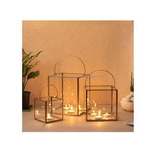 Farol de Hierro Rústico con Portavelas de Vidrio, Diseño Moderno y Lujoso para Decoración del Hogar en Sala de Estar, Patio, Balcón y Jardín - Product Image 2