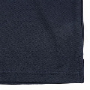 Polo bleu marine pour homme avec accents gris sur les manches, manches courtes, col classique - Product Image 5
