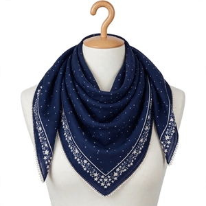 Pañuelo de Seda Cuadrado con Estampado de Hojas Azul Marino Elegante para Mujer, Accesorio de Moda para Regalo de Verano al Aire Libre - Product Image 3