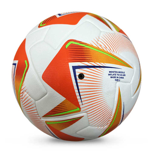 Balón de fútbol de poliuretano blanco y naranja con estampado por sublimación, balón deportivo para todas las estaciones, balón de fútbol para entrenamiento al aire libre, balón de fútbol con estampado por sublimación - Product Image 2