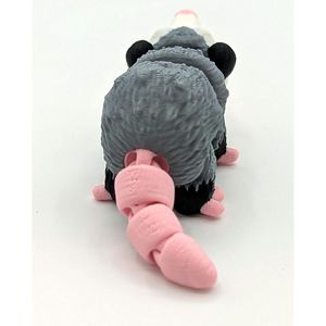 Opossum Articolato Stampato in 3D per Fidget Cube, Figurina Sensoriale da Scrivania per Alleviare lo Stress e l'Ansia, Opossum Pieghevole per Scrivania - Product Image 2