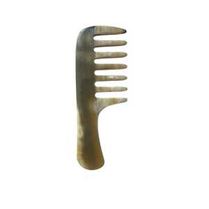 Peine de Cuerno de Vaca Natural Tallado, Arte Moderno Ecológico Coleccionable, Artesanía Duradera Hecha a Mano, Decoración del Hogar, Regalo Empresarial - Product Image 1