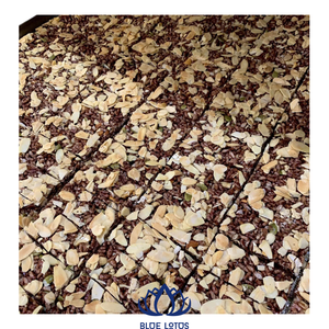 BEST-SELLER |   Tarte aux noix caramélisées, amandes et noix de cajou, croustillante, préparation de boulangerie, dessert, pour le goûter, fourniture pour fêtes, Vietnam Cup - Product Image 1