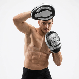 Equipo de Entrenamiento Resistente para MMA, Guantes de Boxeo Profesional, Manoplas de Enfoque con Espuma Absorbente de Impactos y Agarre Ergonómico - Product Image 3