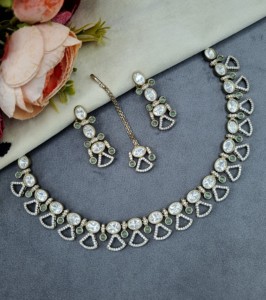Modern Ethnic Geometric Cut Kundan <b>Necklace</b> <b>Set</b> With Matching Earring For Women Wedding Jewelry Traditional <b>Indian</b> Party Jewelry - Product Image 4
