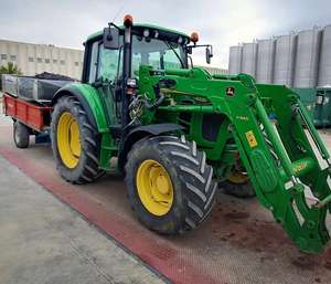Vente en gros de tracteurs agricoles d'occasion John Deere 120 ch 4x4 avec équipements complets à prix très bas en Autriche - Product Image 1